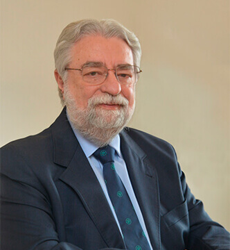 Dr. Cesar Eduardo Fernandes
